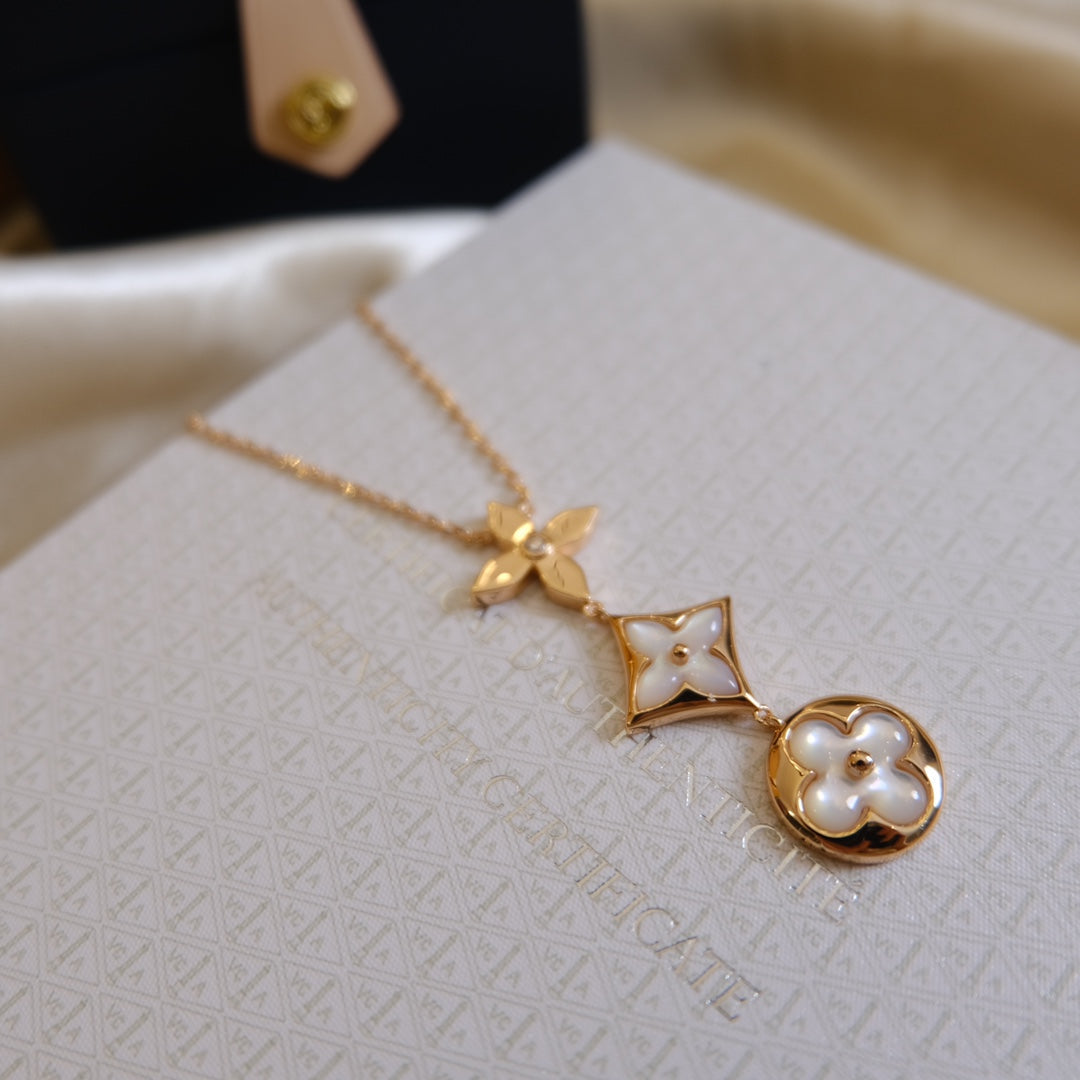[⭐Shinejoy]COLOR BLOSSOM LARIAT NECKLACE PINK GOLD WHITE MOTHER PEARL AND DIAMOND
