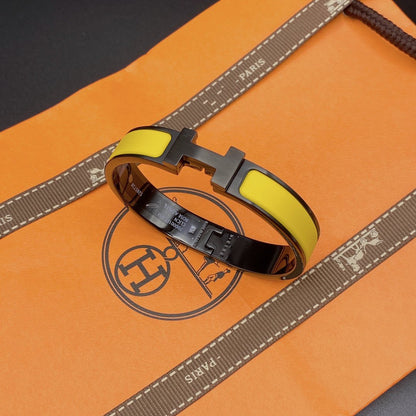 [⭐Shinejoy]CLIC HM SO BLACK YELLOW BRACELET