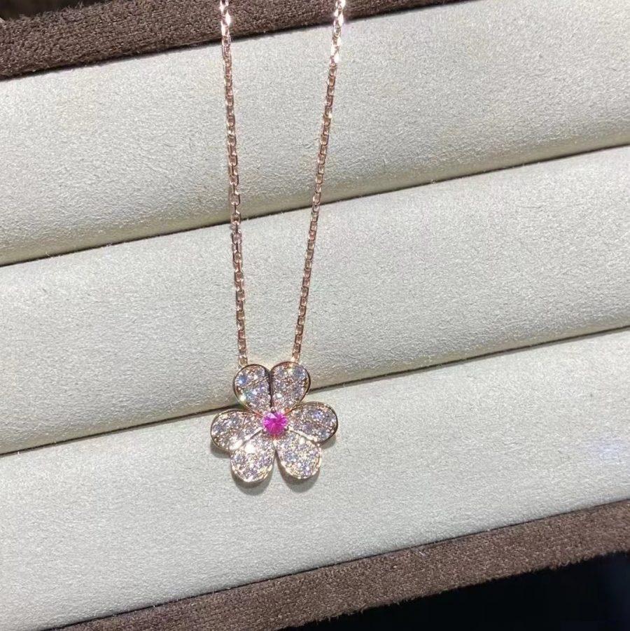 [⭐Shinejoy]FRIVOLE ROSE GOLD FLOWER DIAMOND NECKLACE