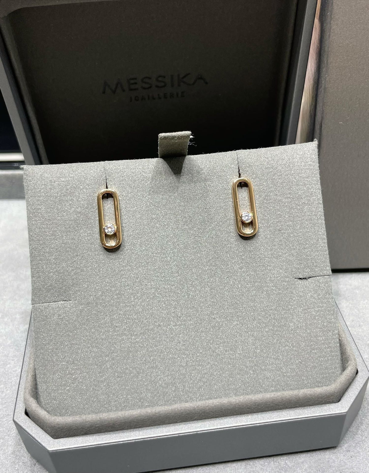 [⭐Shinejoy]MOVE UNO SMALL 1 DIAMOND EARRINGS